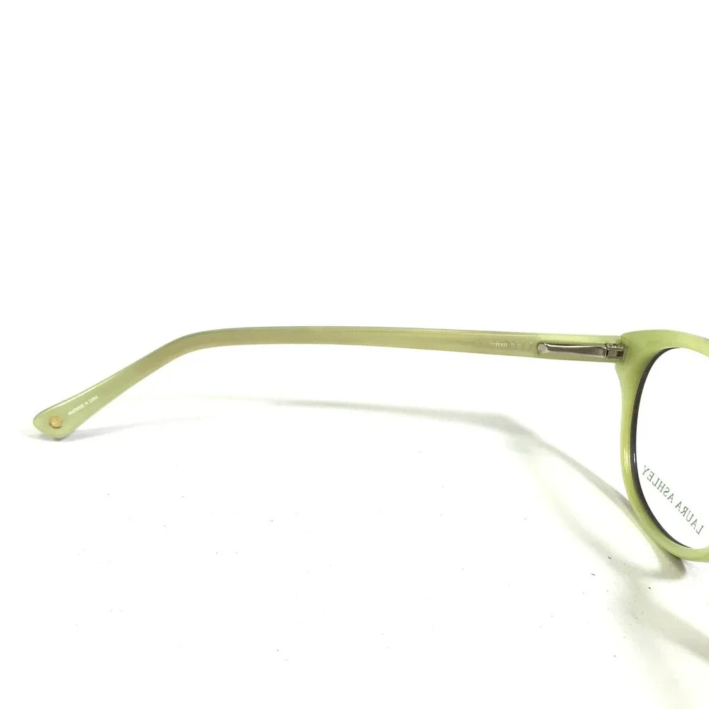 Laura Ashley demo lenses